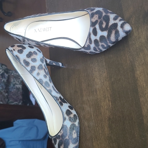 Nine west vintage printed heels - Picture 2 of 4